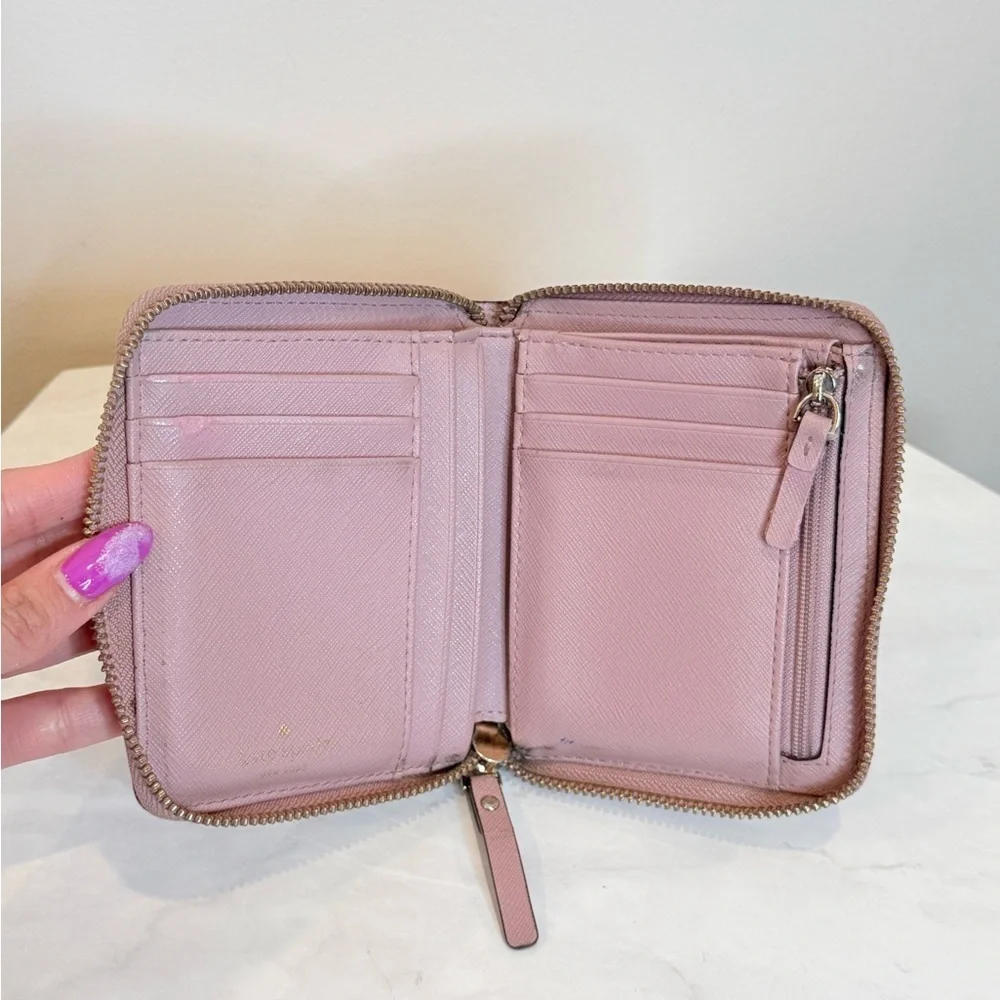 🔥Kate Spade Ligth Pink Women's Wallet EUC🔥
